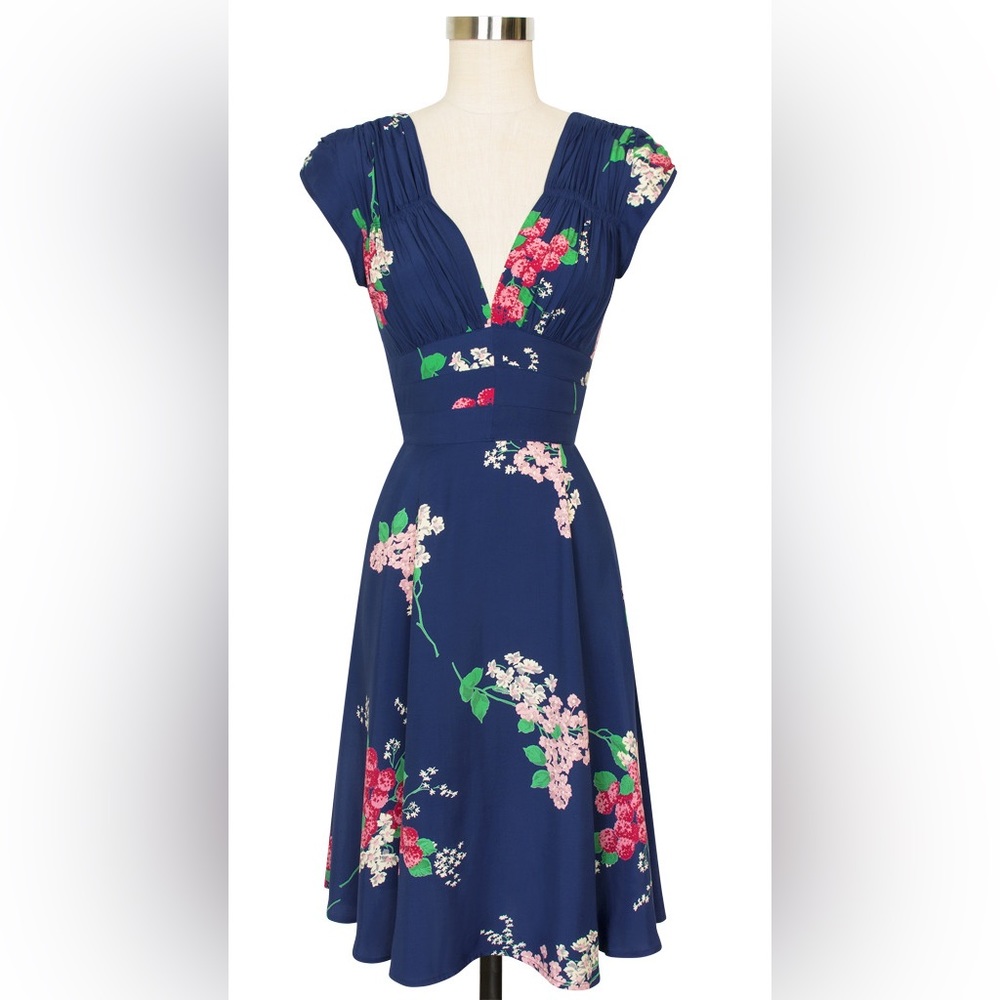 Trashy Diva Crimson Clover 40s, size 8